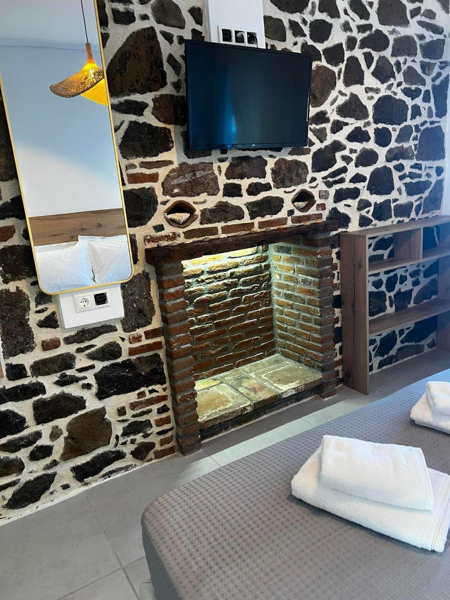 Eleni B&B Limani Kapis Экстерьер фото